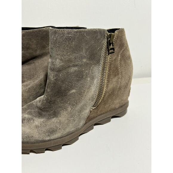 Sorel EUC Light Brown Leather Suede Joan of Arctic Wedge II Zip Boot Bootie 8 - Picture 3 of 6